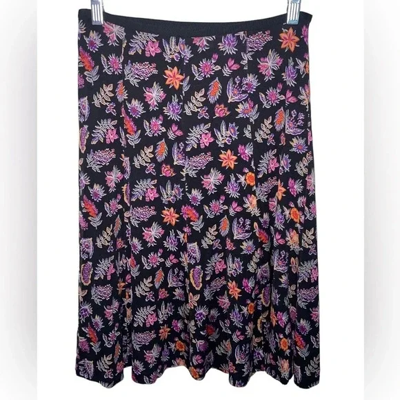 Diane Von Fustenburg Silk Floral Skirt MIDI Size 2 Preppy Summer Travel Spring - Picture 2 of 5